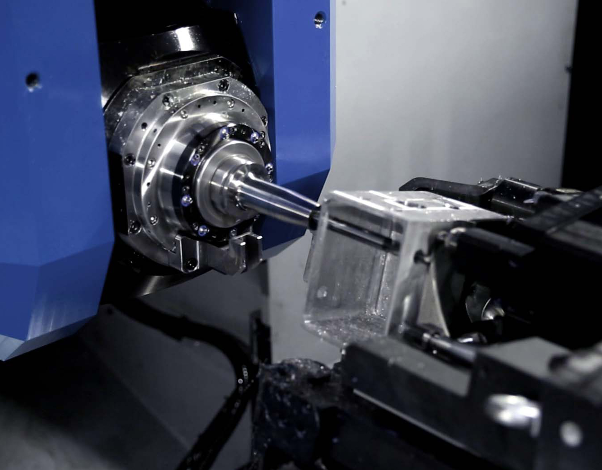 cnc turning center